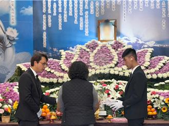 5億賴姓高中生告別式 姑姑到場淚別：希望他平安的走