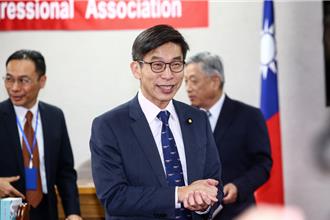 死亡連署頻傳卻不查冒名連署？ 鍾佳濱喊話罷區選委會出來面對