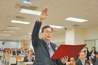 姜至剛掌食藥署 藥師公會不認同