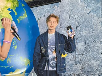 王子拍照靠手机AI神队友