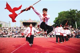 228连假好天气国旅夯 首日观光人次达28.8万超越春节