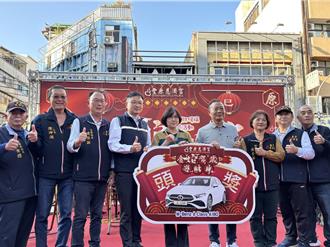 台中豐原慈濟宮擲筊送轎車 女子連擲10聖杯牽回賓士