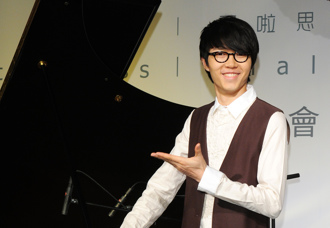 方大同死因「肺严重纤维化」？网疯传对话截图 经纪人回应了