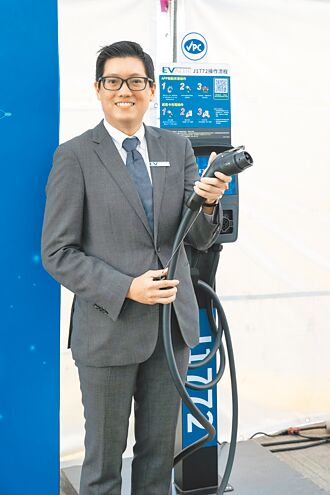 職場達人－許逸晟突破自我 充電樁闖出一片天