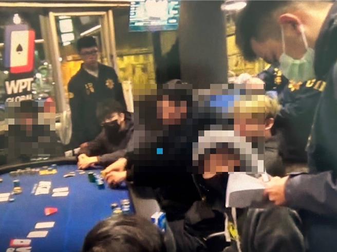 台南市警方今年春节期间查获德州扑克会馆，全案还在台南地检署侦办中。（台南市政府提供／程炳璋台南传真）