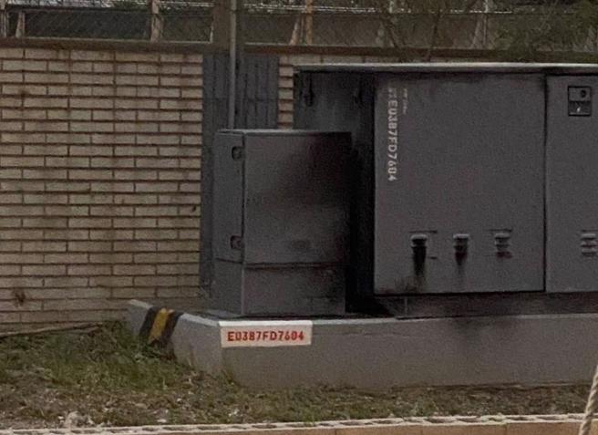 竹北高铁区附近1日傍晚近6时发生变电箱闷烧事件，导致2816户停电，台电预估晚间9时可恢復供电。（林颢峰提供／邱立雅竹县传真）