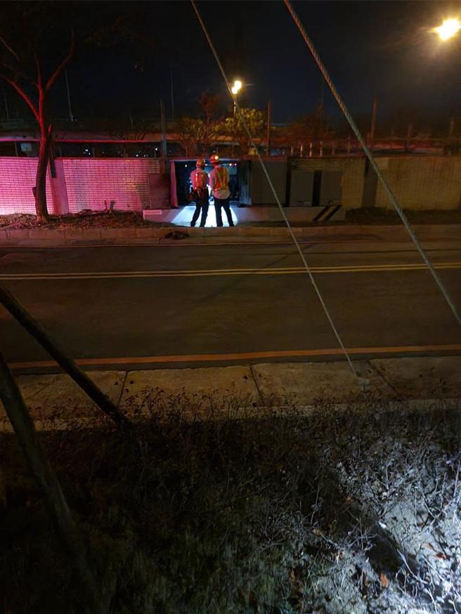 竹北高铁区附近发生变电箱闷烧事件，导致2816户停电。（林颢峰提供／邱立雅竹县传真）