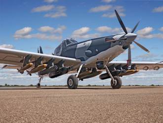 从田野到战场！AT-802农用飞机变身OA-1K「天袭者2式」攻击机