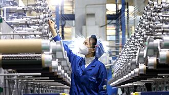 景氣回升 陸2月製造業PMI報50.2