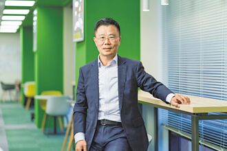 壽險業 國泰人壽 公平友愛、服務無礙