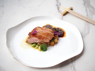 川雅盤中春色 呈現多重風味