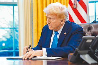 川普擬簽令 定英語為官方語言