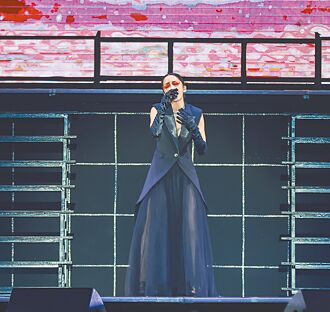 中岛美嘉来台飙嗓 唱绝望心声喷泪