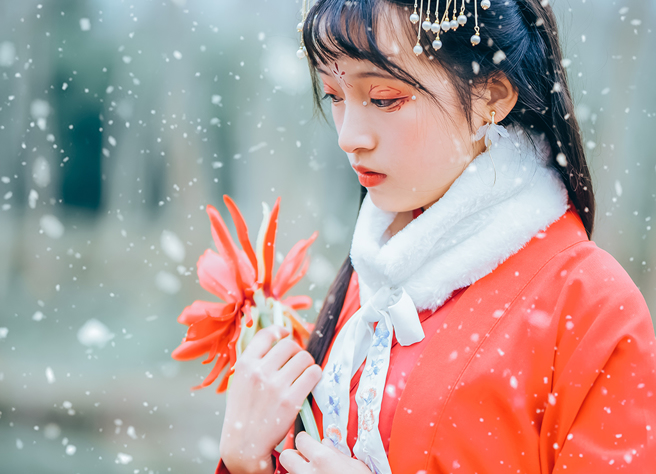 清朝灭亡后，上千名宫女离宫后多半有3种出路，最惨的莫过于沦落风尘。（示意图：Shutterstock／达志）