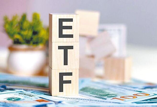 2月金蛇年开市以来，涨幅前15强ETF以杠杆与原型陆港股ETF为主。图／Freepik