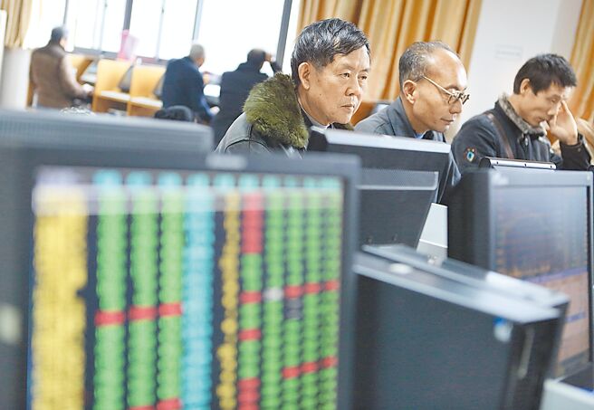 中国证监会表示，为了避免重复建设和资源浪费，目前暂不设立重庆证券交易所。（中新社）