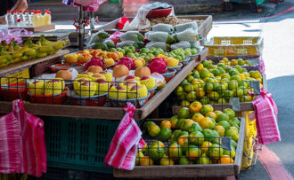 市場買「2盒草莓、6橘子、6蓮霧」要2040元 真相曝他怒了