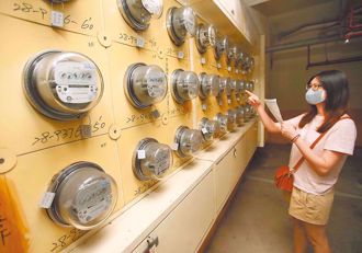 一家三口用電才262元 內行曝省法：冬天帳單不超過300