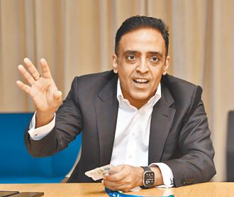 渣打財管全球主管 尚明洋 領軍團隊創造成長