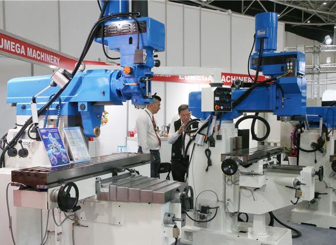 展出多项机密工具机。（赵双杰摄）