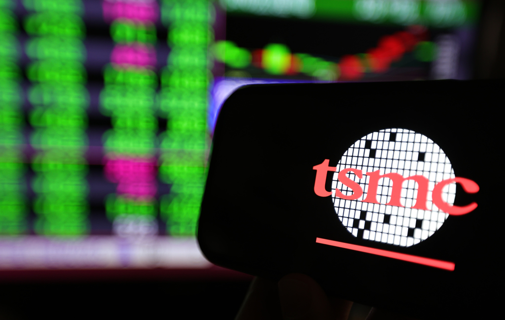 台積電宣布在美國投資千億，川普承諾可避免關稅，台積電ADR周一下跌4.19%至172.97美元。（圖／報系資料照）