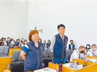 前中市地政局長臉書「吃高檔餐照」成涉貪事證    中檢未證實