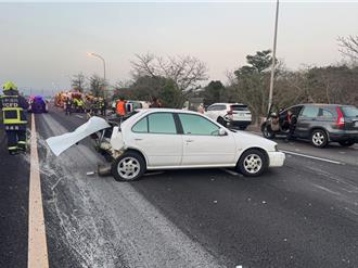 国道去年70起死亡事故 近3成与未繫安全带有关