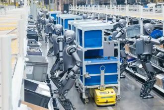 全球首例！陆人形机器人实现群体智慧自主协同可组团进厂打工