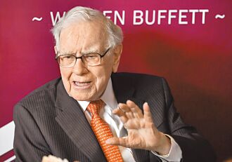 巴菲特：关税是一种战争行为