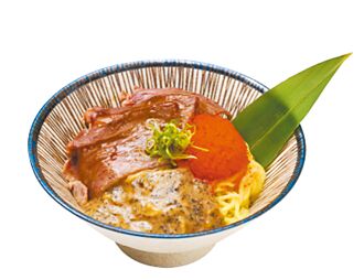 壽司店人氣IP助陣 滿額抽五星湖景房