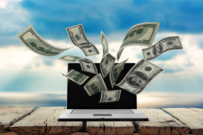 屬狗者3月不僅在職場上嶄露頭角，投資也能獲得豐厚的回報。（示意圖：shutterstock／達志）
