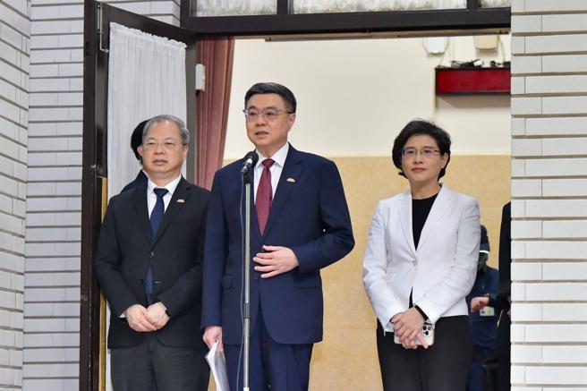 對於提升國軍官兵待遇，行政院長卓榮泰今日在立法院回應表示，國防部規劃已送達行政院，目前正在審議中。（行政院提供）