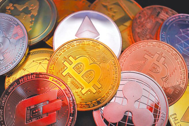 美国总统川普2日点名5种加密货币列「战略储备」，消息一出，5种加密货币价格飞涨。（路透）