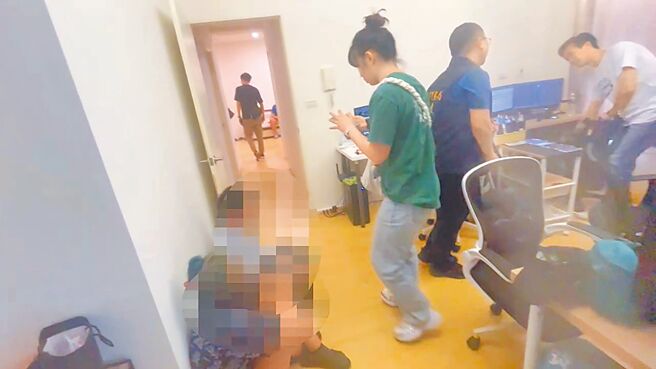 林姓、高姓主嫌为首的洗钱机房集团，涉嫌替泰国、越南博弈集团与网站洗钱，洗钱金额高达23亿元，刑事局中部打击犯罪中心追查半年多，破获9处机房，共查缉林、高等15人到案。（民眾提供／李京升台中传真）