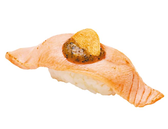 爭鮮迴轉壽司、爭鮮PLUS推「蒜香松露奶香燒鮭」，40元。（爭鮮餐飲集團提供）