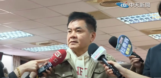 受不了老柯罵英系！莊瑞雄力挺王世堅 爭召委內幕全說了