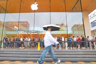 iPhone 16e淪為新跳水王！新機降價現況曝光 業者洩1敗筆