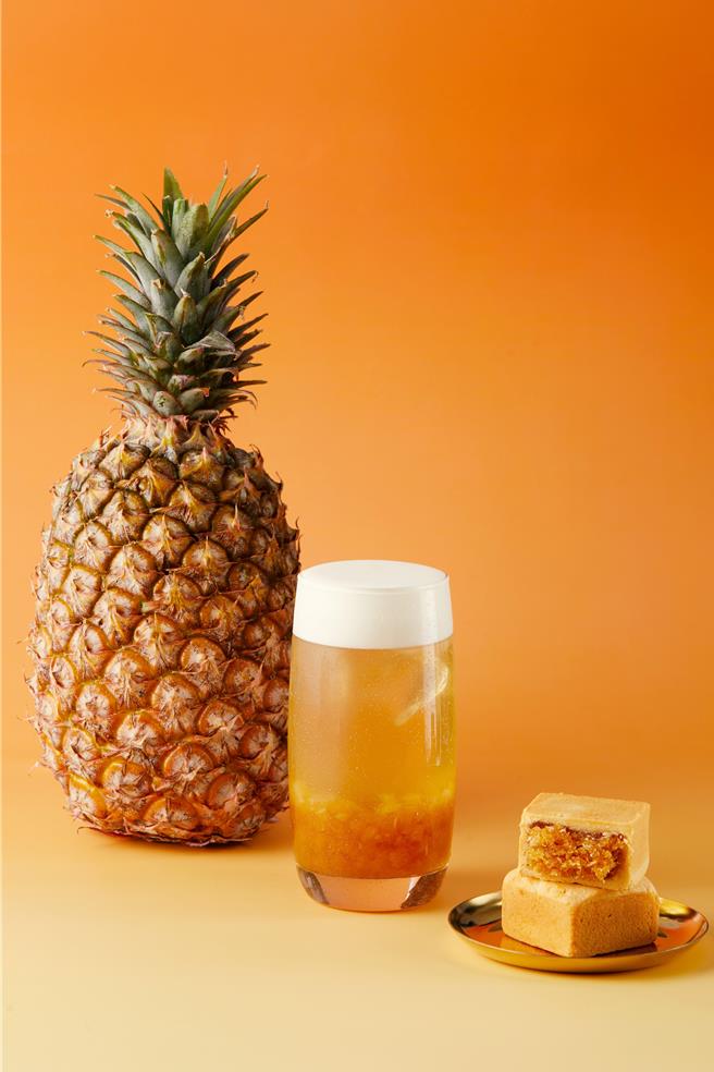 金萱土凤梨酥奶盖。（Odd One Out 提供）