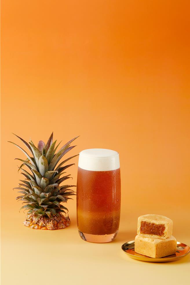 冻顶冬露凤梨酥奶盖。（Odd One Out 提供）