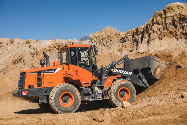 泽伦斯基愿签矿产协议，恐存在环境保护疑虑。示意图 (图片来源/Pexels)