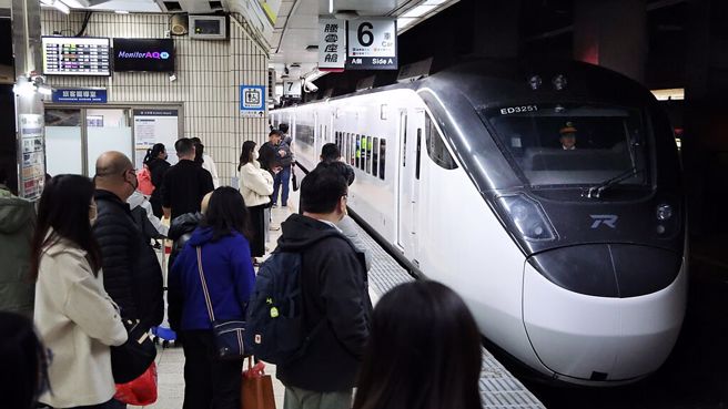 台铁票价调涨恐影响花东优惠？交长：没想像中高。（图／本报资料照）