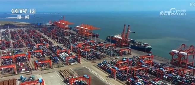 陆企出海也要避免内卷式竞争。（新华社）