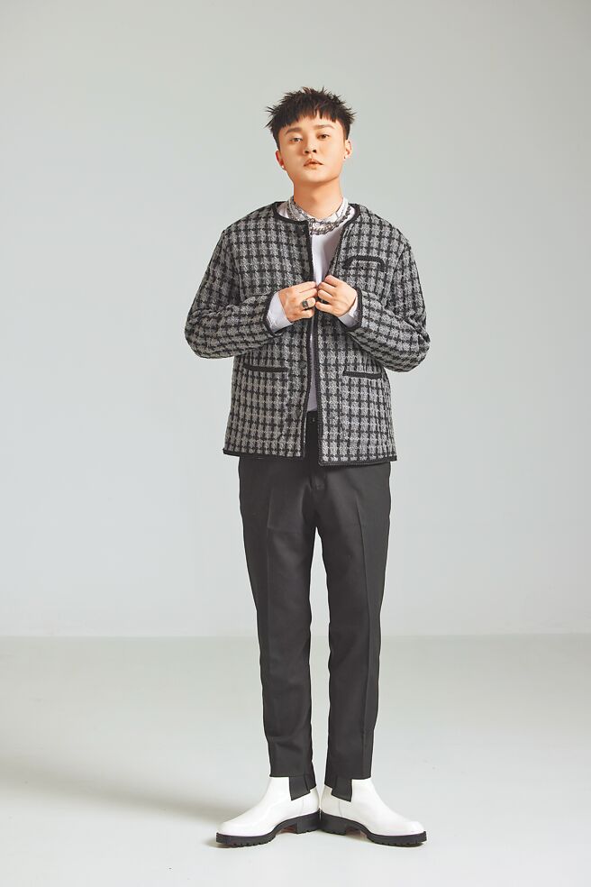 許富凱4日宣布將在台北華山Legacy開唱。（何樂音樂×寬宏藝術提供）