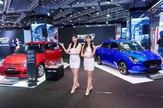 SWIFT 20周年特展 四代车款同场亮相 董事长宣布Jimny重新开卖 年底导入e-VITARA