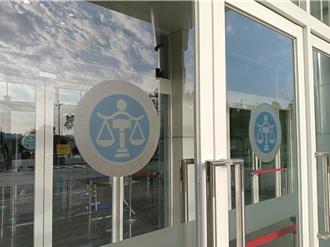 水電工謎片看太多！店內掏GG硬上美髮師失敗    喊「和妳老公比大小」 