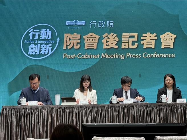 行政院召开院会后记者会。（张薷摄）