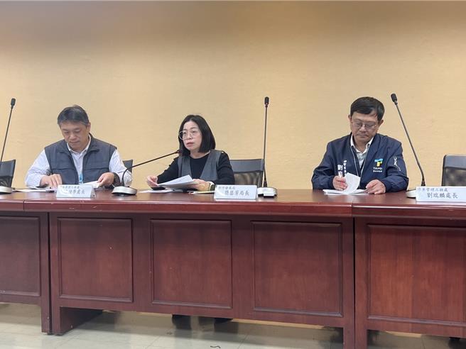 大叶高岛屋在2022年4月寻求中央立委林岱桦协助，后续清查公共设施，确认大叶高岛屋确实能分到5楼5202平方米的空间，市府也核准。（张珈瑄摄）