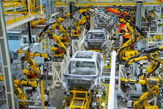 川普加徵关税，BBC：难撼中国制造业强国地位。（湖南发布）