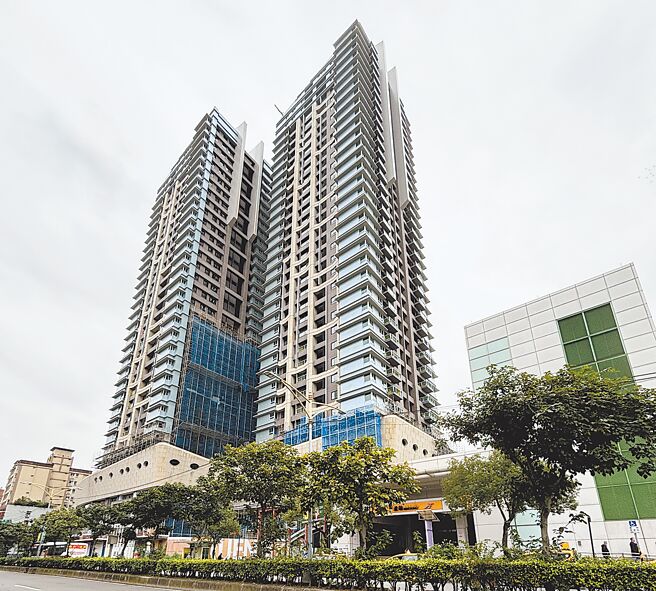 2024年第4季，三重區鄰近捷運三重站有較高單價預售屋成交，均價較上季上漲。三重區申報件數478件、成交總金額124.8億元，仍居全市之冠，已連9季奪冠。（新北市地政局提供／高鈞麟新北傳真）