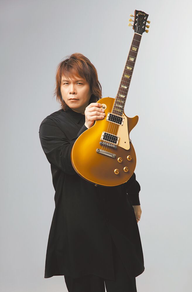 伍佰「Rock Star 2」演唱会即将于6月在台北小巨蛋登场。（开丽娱乐提供）